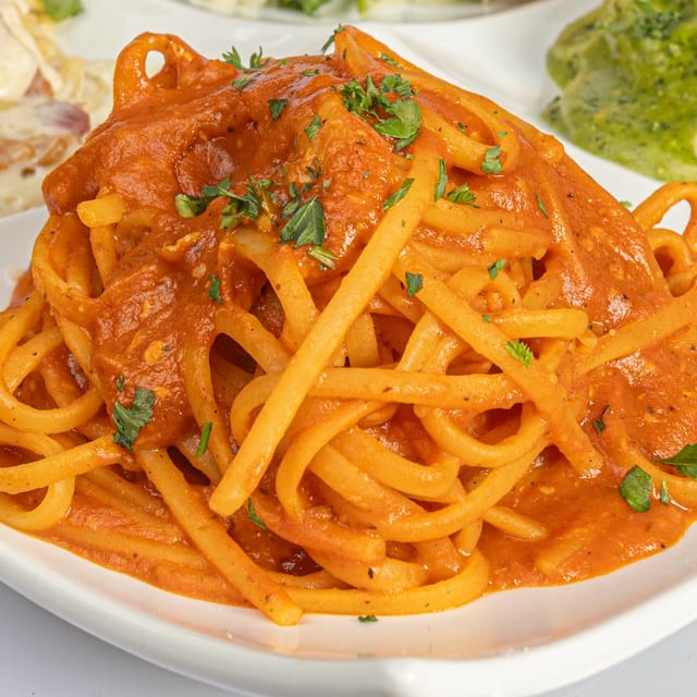 Linguine Pomodoro Side.