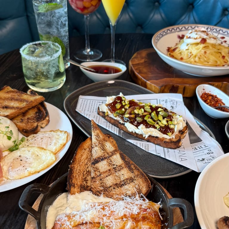Where's the best Sunday brunch in Doral?