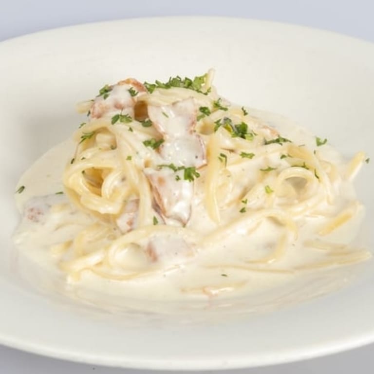 What is pasta carbonara?