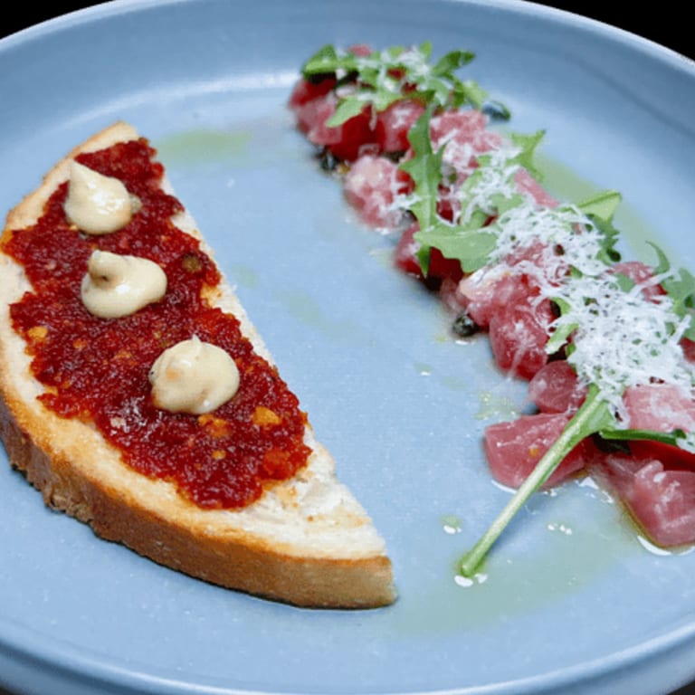 What is tuna tartare?