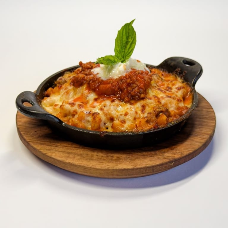 Delicious Lasagna and Italian Favorites
